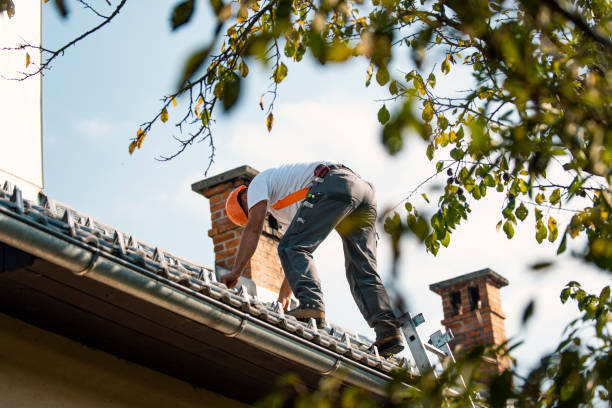 Best Residential Roofing Contractor  in Fairfield, IA